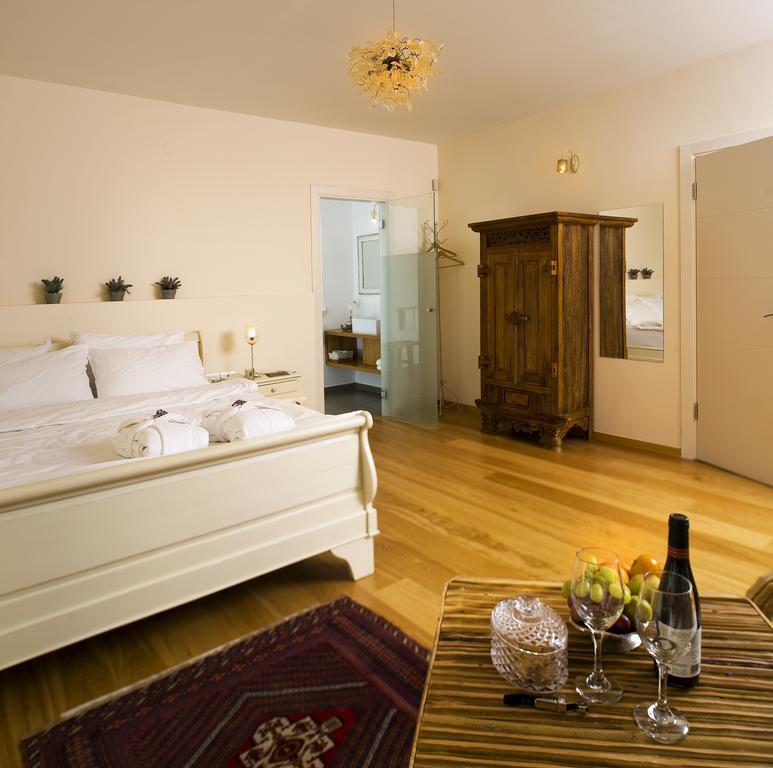 Hotel Jasmine Mansion Rosz Pina Zewnętrze zdjęcie